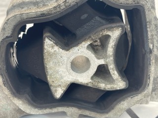 Опора двигателя, ориг. номер 31277312, Volvo XC60 2013-2017
