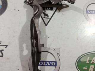 Петля капота передняя правая, ориг. номер 31385811, Volvo S80 2006-2010