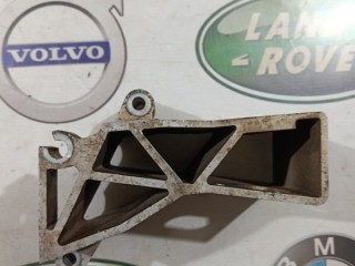 Кронштейн опоры двигателя, ориг. номер 30741576, Volvo S60 2004-2010
