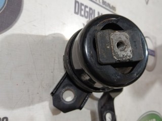Опора двигателя передняя правая, ориг. номер 31257674, Volvo S80 2006-2010