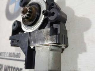 Мотор стеклоподъемника задний левый, ориг. номер 30699647, Volvo S80 2006-2010