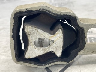 Опора двигателя, ориг. номер 31670126, Volvo XC70 2013-2017