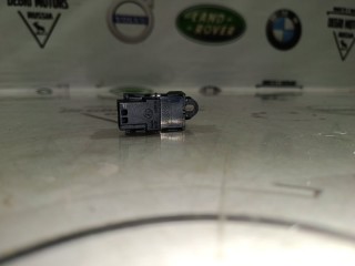Кнопка стеклоподъемника передняя, ориг. номер 30710892, Volvo S80 2006-2010