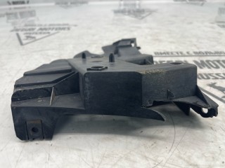 Кронштейн бампера передний правый, ориг. номер 31455311, Volvo V70 2007-2013
