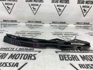 Крепление фары переднее правое Volvo V50 2007-2012, 30744957