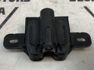 Замок капота передний левый, ориг. номер 31425975, Volvo S60 2010-2013
