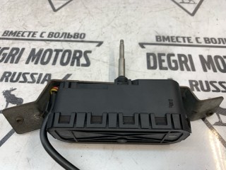 Мотор стеклоочистителя фары передний правый, ориг. номер 30753290, Volvo V70 2000-2004