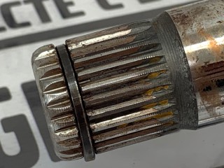 Привод передний левый, ориг. номер 8252037, Volvo V70 2004-2007