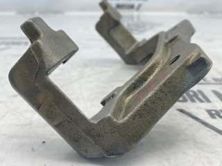 Скоба суппорта передняя, ориг. номер 36000253, Volvo XC90 2006-2014