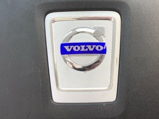 Крышка ДВС декоративная, ориг. номер 31319190, Volvo XC70 2007-2013