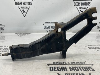 Кронштейн усилителя бампера передний правый, ориг. номер 31329437, Volvo XC70 2007-2013