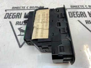 Блок управления стеклоподъёмниками передний левый, ориг. номер 30798804, Volvo XC70 2000-2004