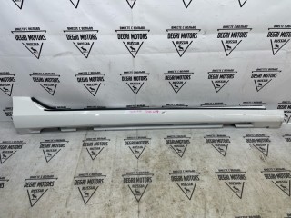Накладка порога правая, ориг. номер 32270137, Volvo V60 2013-2019