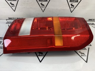 Фонарь задний правый, ориг. номер XFB000563, Land Rover Discovery L319 2004-2009