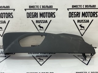 Накладка сиденья передняя левая Volvo XC70 2007-2013, 39810503