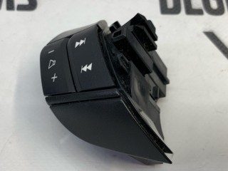 Кнопки руля правые, ориг. номер 30739568, Volvo V70 2004-2007