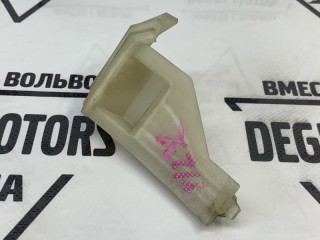 Кронштейн передний правый, ориг. номер 30698720, Volvo C30 2009-2013