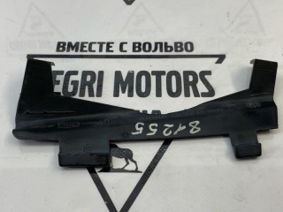 Крепление фары переднее левое, ориг. номер 8620491, Volvo V70 2000-2004