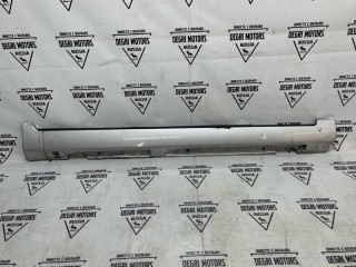 Порог правый, ориг. номер 30698906, Volvo V50 2003-2007