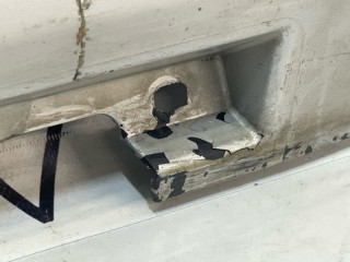 Порог правый, ориг. номер 30698906, Volvo V50 2003-2007