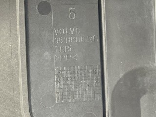 Кронштейн решетки радиатора передний правый, ориг. номер 3538988, Volvo 940 1988-1998