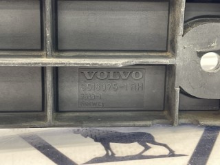 Кронштейн бампера передний правый, ориг. номер 3518075, Volvo 940 1988-1998