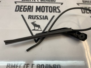 Поводок стеклоочистителя левый, ориг. номер 9406052, Volvo 940 1988-1998