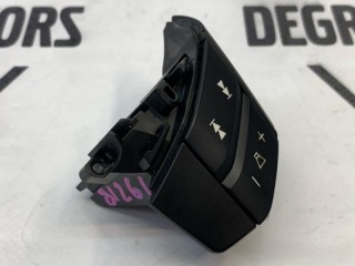 Кнопки руля правые, ориг. номер 30739568, Volvo V70 2004-2007