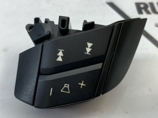 Кнопки руля правые, ориг. номер 30739568, Volvo V70 2004-2007