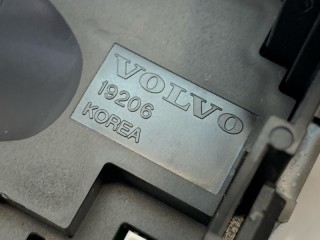 Кнопки руля правые, ориг. номер 30739568, Volvo V70 2004-2007