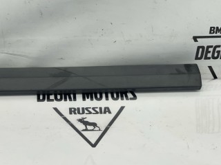 Молдинг двери передний левый, ориг. номер 31213832, Volvo V50 2007-2012