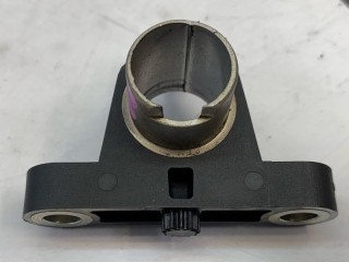 Кронштейн датчика коленвала, ориг. номер 30637803, Volvo V70 2004-2007