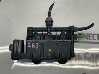 Блок клапанов пневмоподвески, ориг. номер RVH000095, Land Rover Range Rover Sport L320 2009-2013