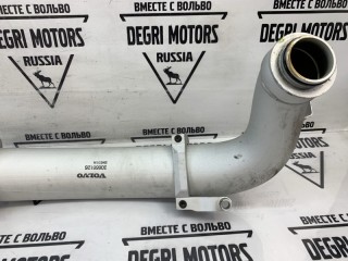 Патрубок интеркулера, ориг. номер 30666126, Volvo V70 2004-2007