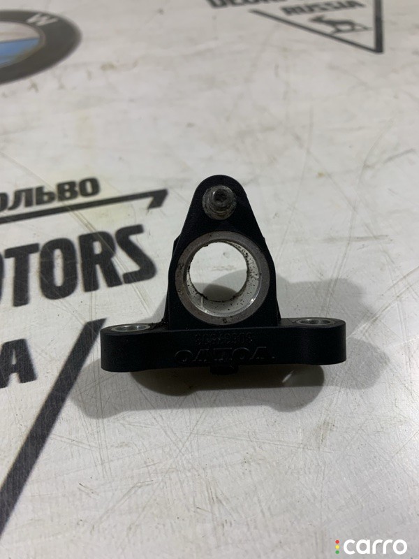 Кронштейн датчика коленвала Volvo S60 2004-2010, 30637803, фото 1