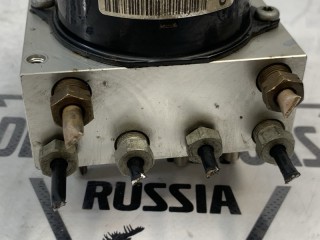 Блок ABS, ориг. номер 30793452, Volvo V70 2004-2007