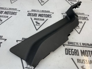 Накладка сиденья задняя правая Volvo XC90 2014-2019, 39829395