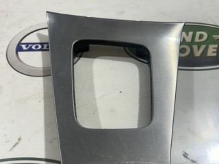 Рамка селектора Volvo S60 2004-2010, 30676017