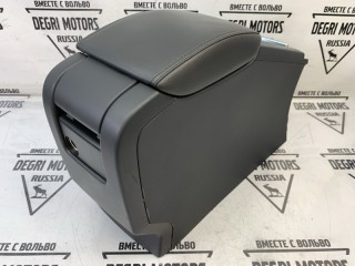 Подлокотник Volvo XC60 2013-2017, левый руль, 39819464