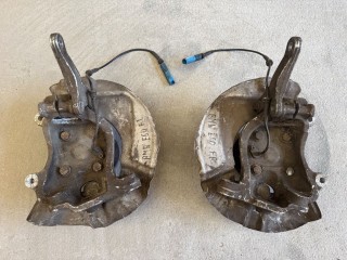 Кулак поворотный левый, BMW 5 E60/E61 2002-2007