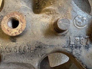 Кулак поворотный правый, BMW 3 E36 1997-2000
