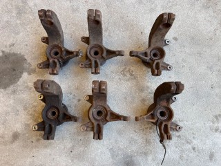 Кулак поворотный левый, Renault Megane 2 2002-2006