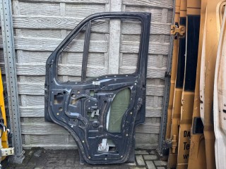 Стекло двери передней правой Iveco Daily 4 2006-2011
