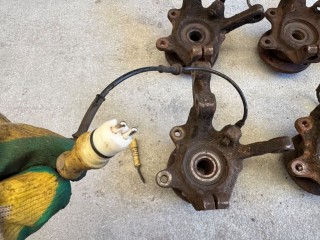 Кулак поворотный правый, Renault Kangoo 1 1997-2003