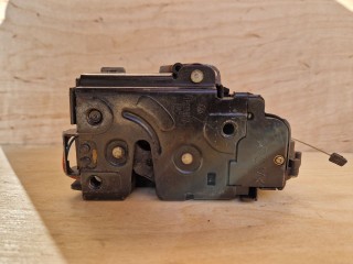 Замок двери передней левой, ориг. номер 3B1837015, Volkswagen Golf 4 1997-2006
