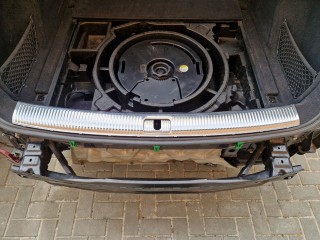 Накладка замка багажника Audi Q5 2 2020-2025