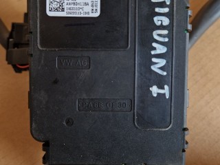 Блок управления подрулевыми переключателями Volkswagen Golf PLUS 1 2005-2009