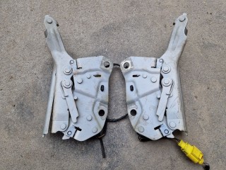 Петля капота левая, ориг. номер 5TA823301D, 5TA823302D, Volkswagen Touran 3 2015-2021