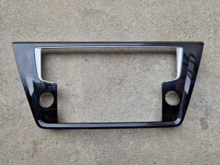 Рамка под магнитолу, ориг. номер 5TC858071A, Volkswagen Touran 3 2015-2021
