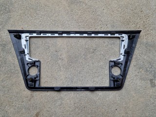 Рамка под магнитолу, ориг. номер 5TC858071A, Volkswagen Touran 3 2015-2021